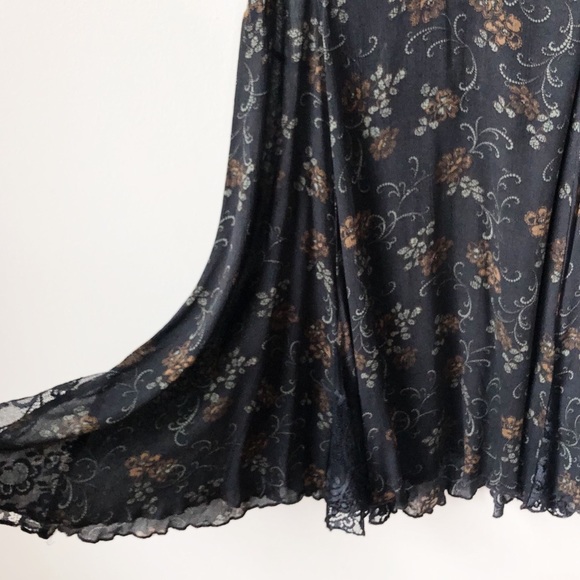 Free People • Black Lace Floral Slip Dress - Picture 5 of 8